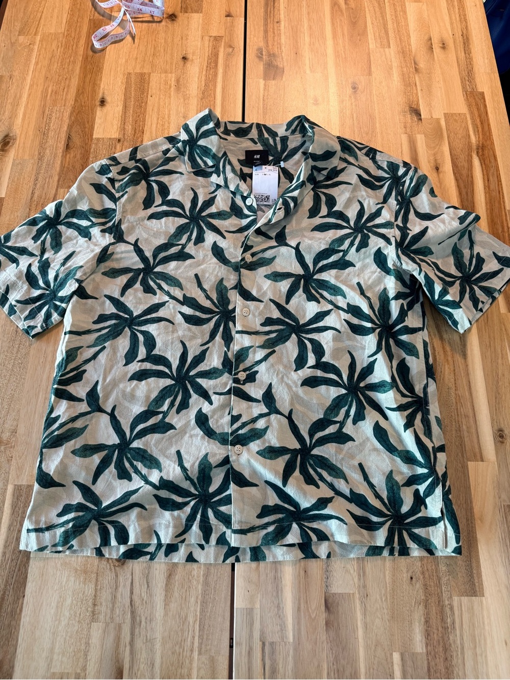 H&M Beige Button-Down Shirt with Dark Green Tropical Print